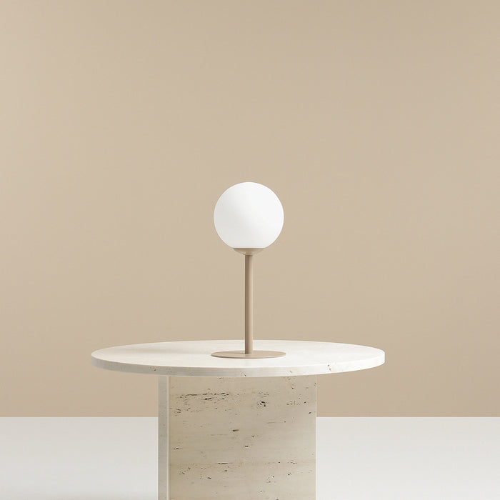 Lampe de table en métal avec globe en verre Pinne Beige - Aldex