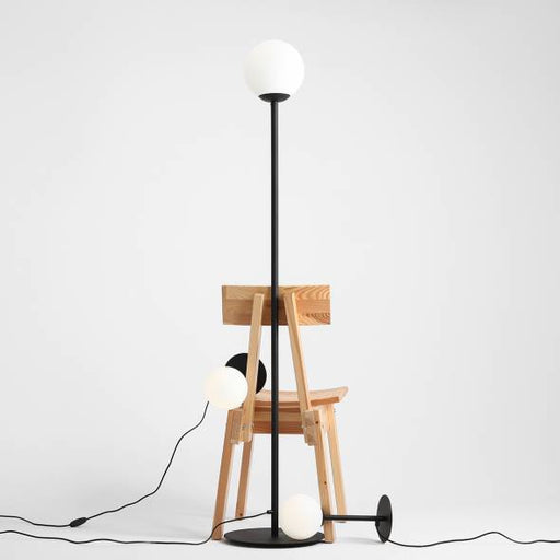 Lampadaire design moderne pour décoration intérieur 